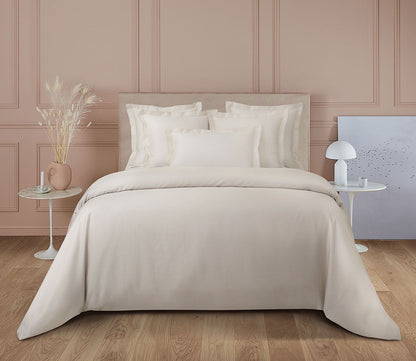 Triomphe Organic Cotton Sateen Duvet Cover by Yves Delorme