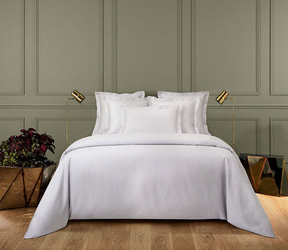 Triomphe Organic Cotton Sateen Duvet Cover by Yves Delorme