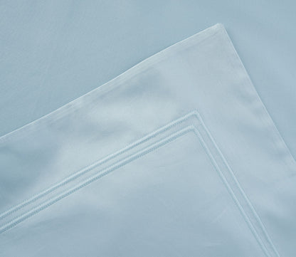 Triomphe Organic Cotton Sateen Duvet Cover by Yves Delorme
