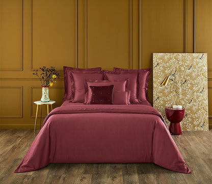 Triomphe Organic Cotton Sateen Duvet Cover by Yves Delorme