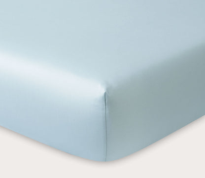 Triomphe Organic Cotton Sateen Fitted Sheet by Yves Delorme