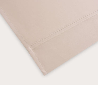 Triomphe Organic Cotton Sateen Flat Sheet by Yves Delorme