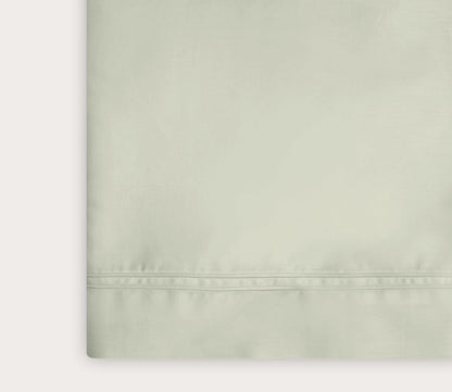 Triomphe Organic Cotton Sateen Flat Sheet by Yves Delorme