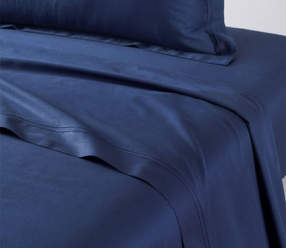 Triomphe Organic Cotton Sateen Flat Sheet by Yves Delorme