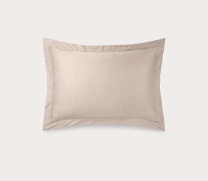 Triomphe Organic Cotton Sateen Pillowcase by Yves Delorme
