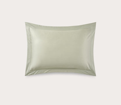 Triomphe Organic Cotton Sateen Pillowcase by Yves Delorme