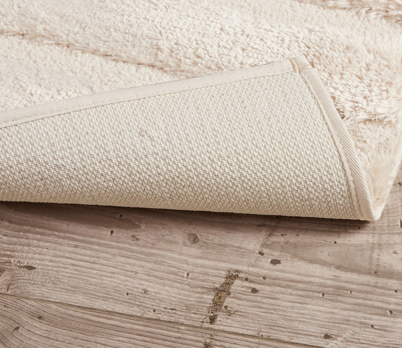 Tufted Pearl Channel Rug by Madison Park