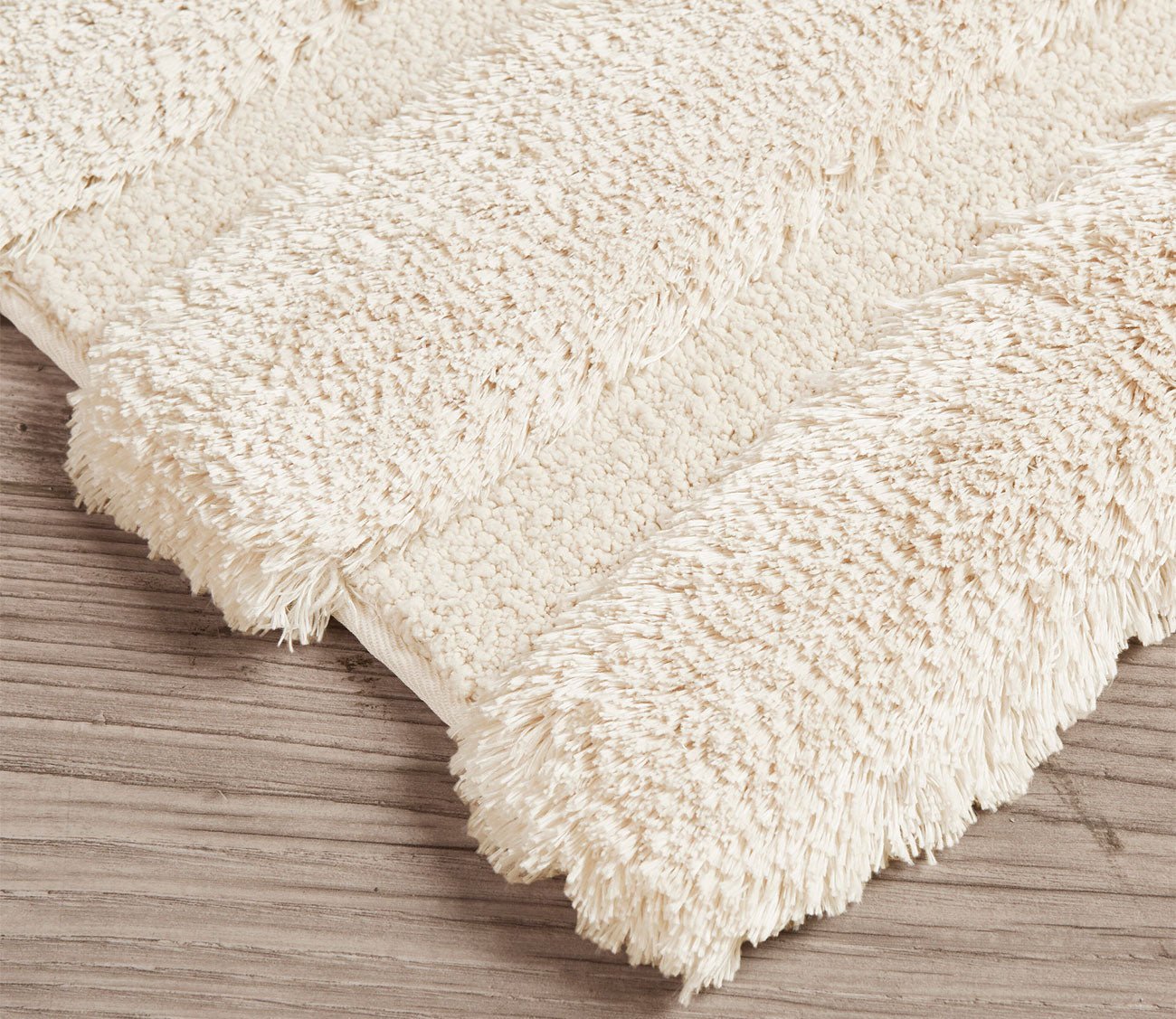 Tufted Pearl Channel Rug by Madison Park