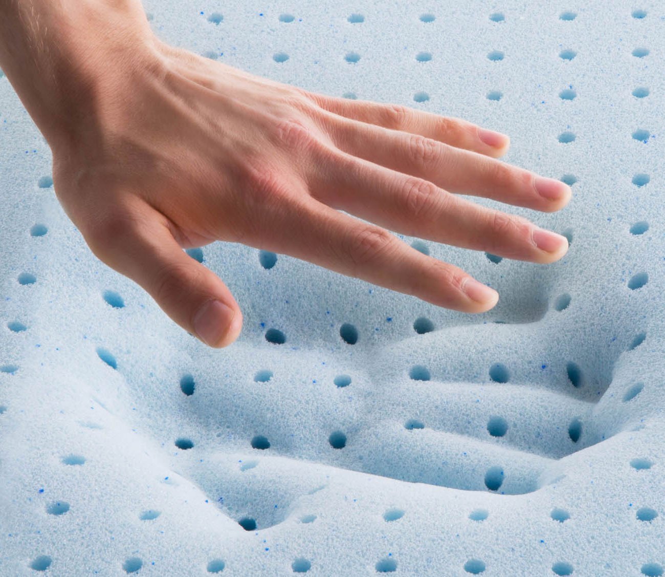 Weekender Gel Memory Foam Pillow by Malouf