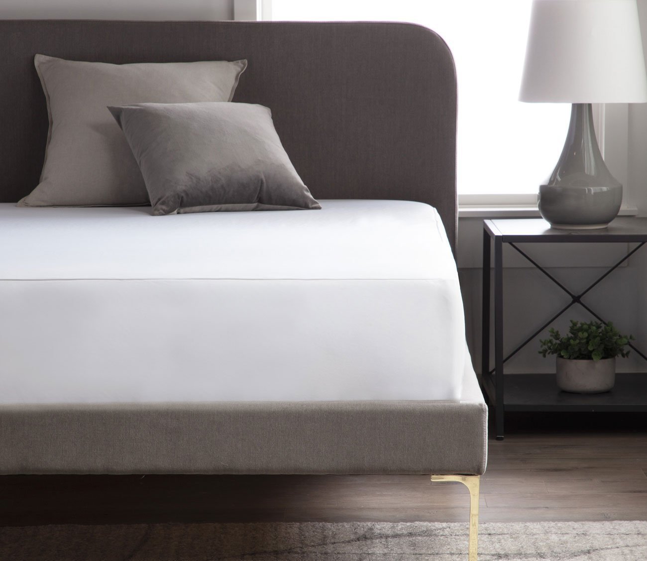 Weekender Hotel-Grade 5-Sided Mattress Protector
