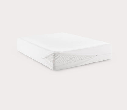 Weekender Hotel-Grade Waterproof Mattress Encasement by Malouf