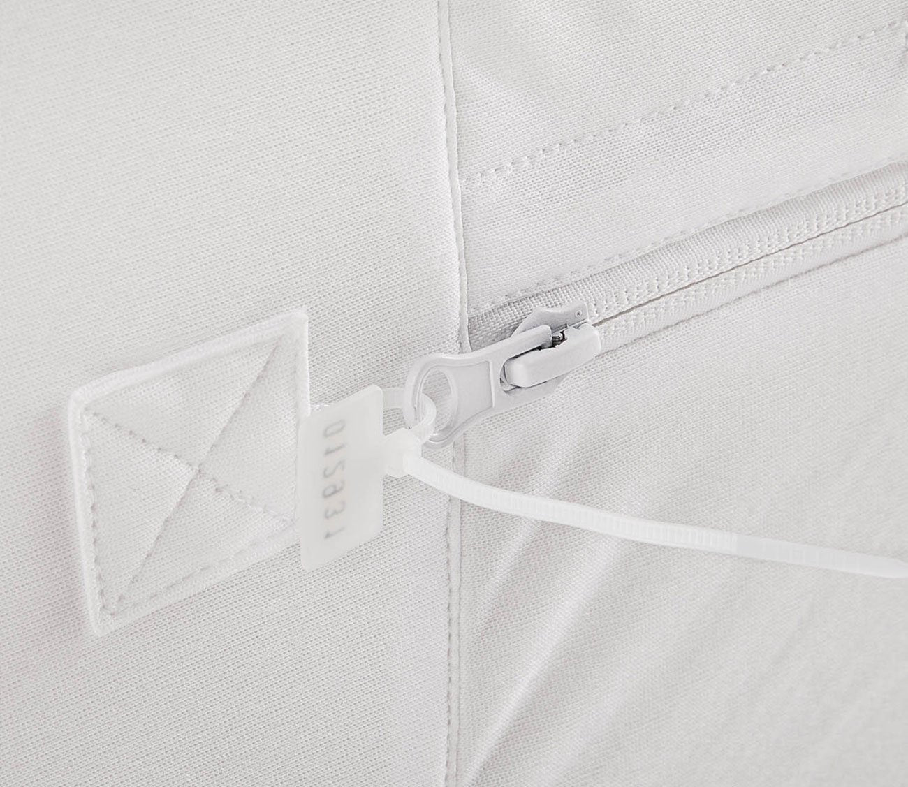 Weekender Hotel-Grade Waterproof Mattress Encasement by Malouf