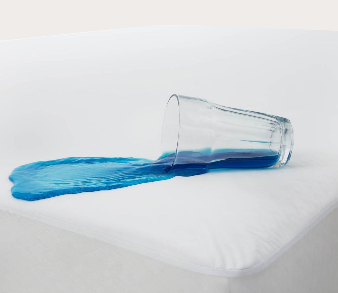 Weekender Jersey Waterproof Mattress Protector by Malouf