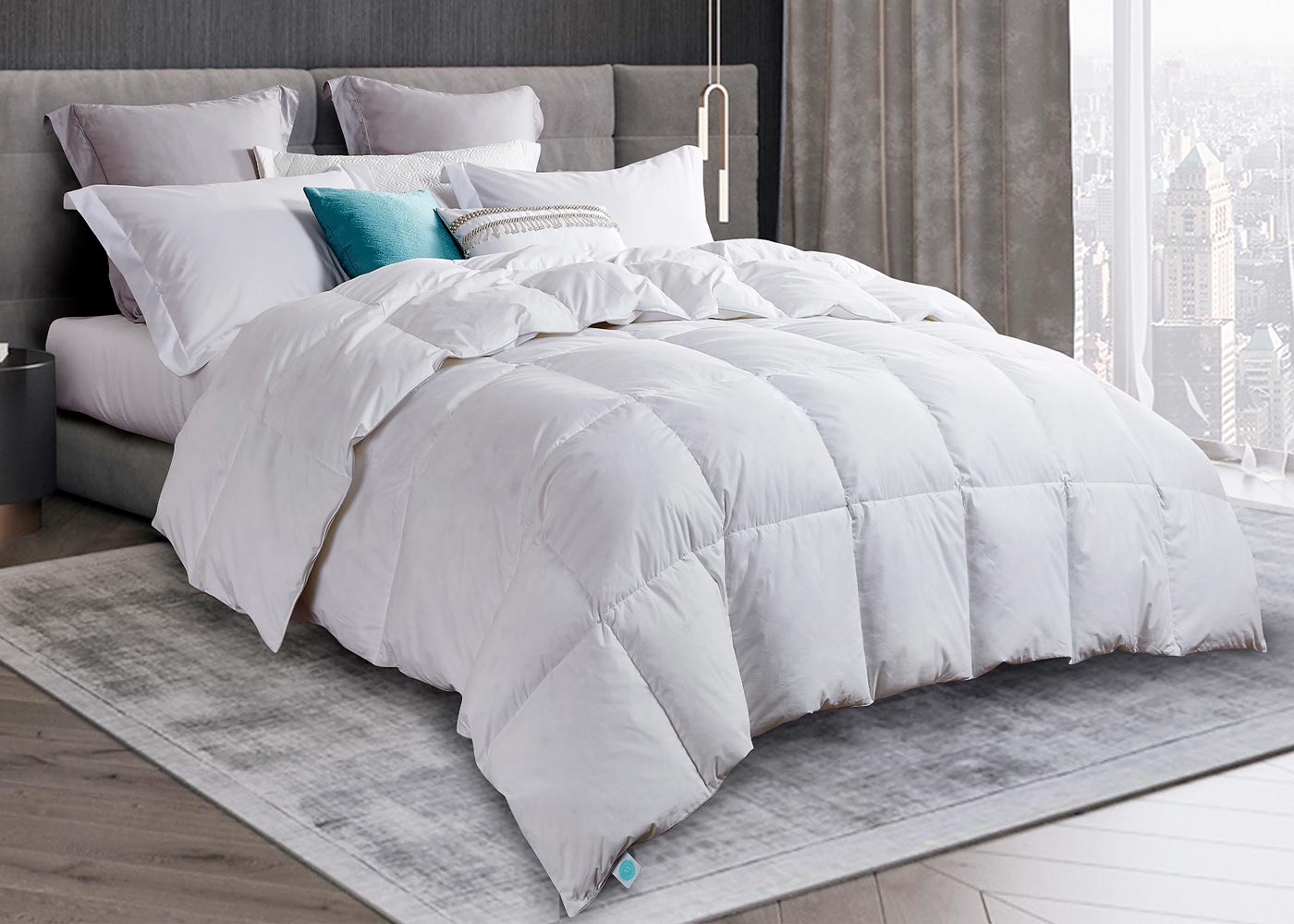 White Goose Down and Feather Comforter