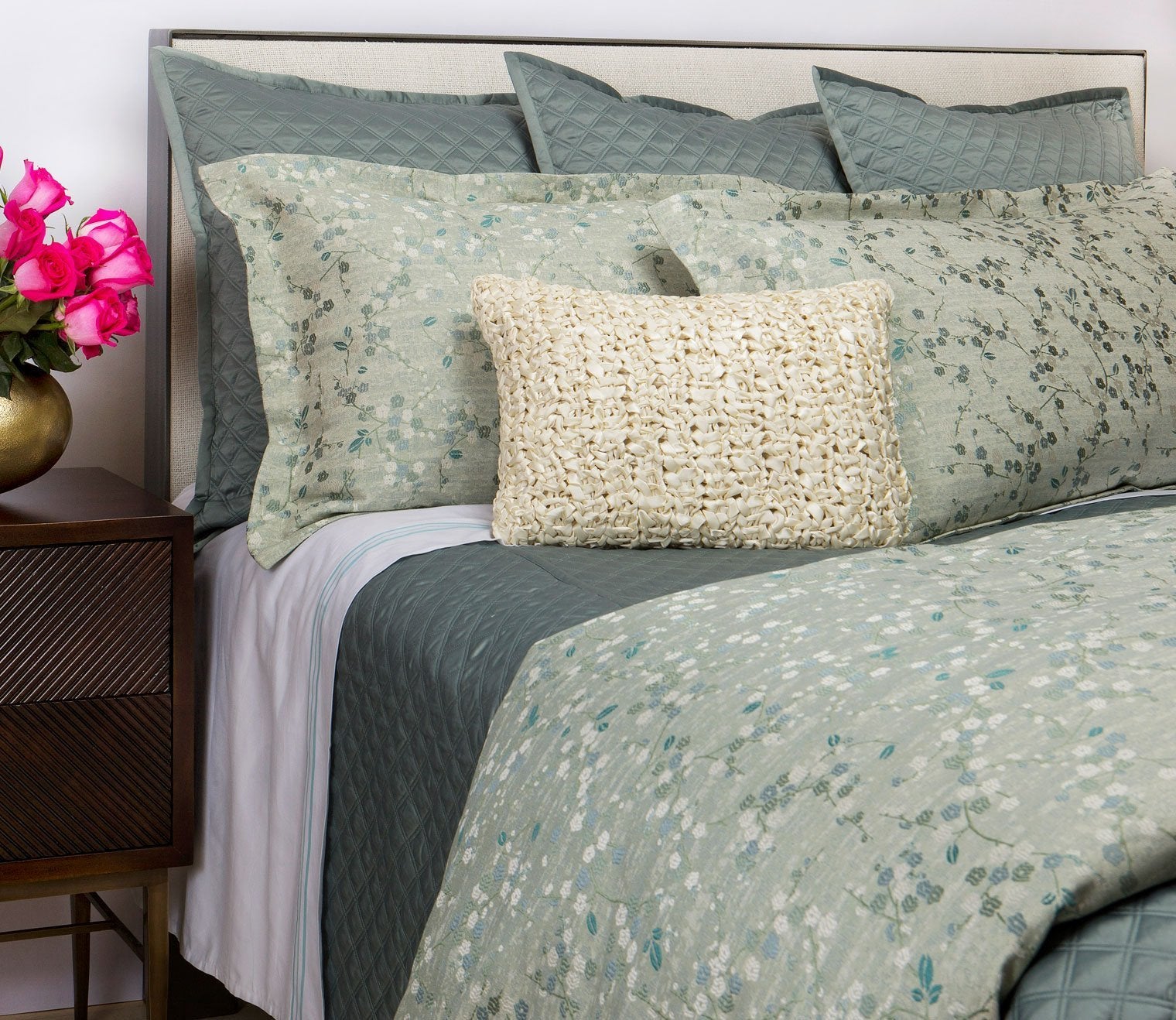 Woven Cherry Blossom 3-Piece Duvet Cover Set
