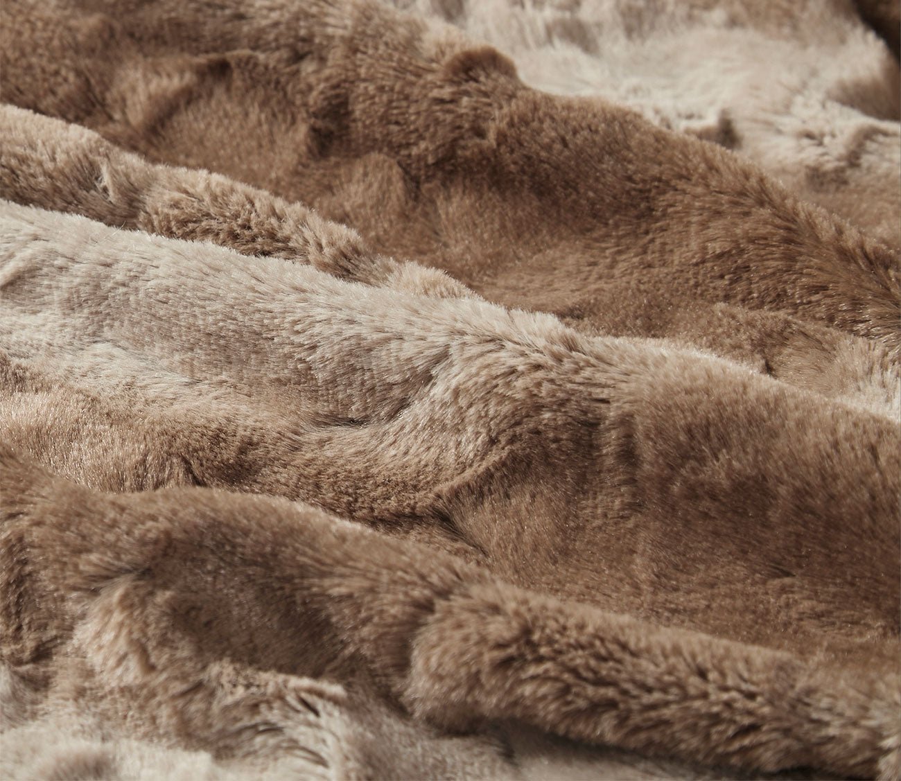 Zuri Weighted Faux Fur Blanket by Beautyrest