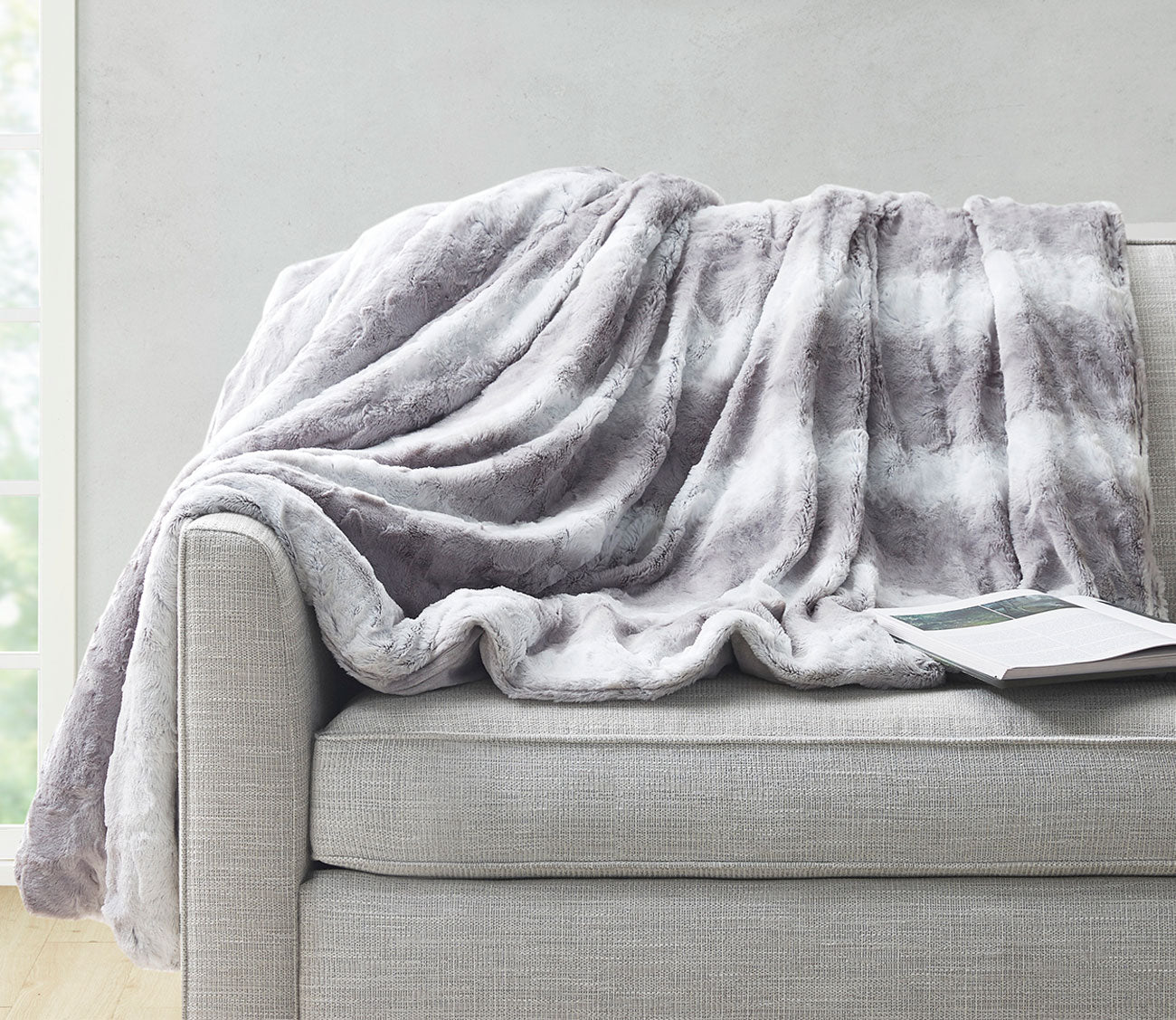 Zuri Weighted Faux Fur Blanket by Beautyrest