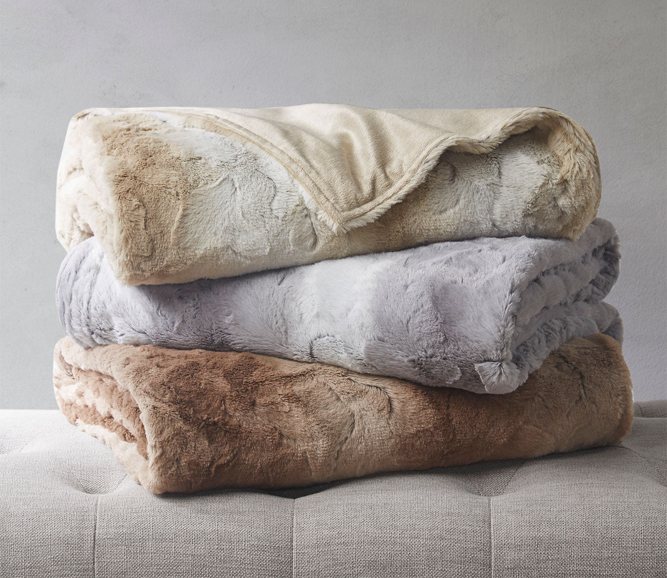 Zuri Weighted Faux Fur Blanket by Beautyrest